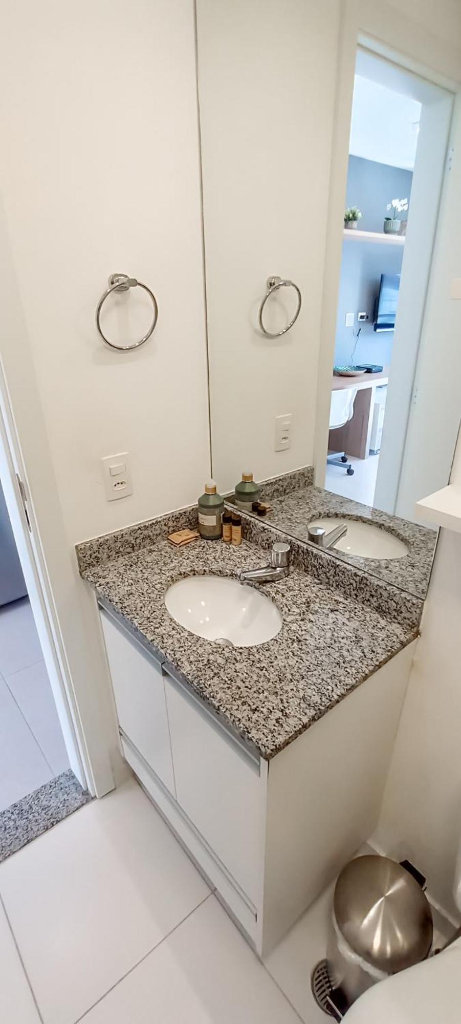 Evergreen Escape - Lindo Ape Na Liberdade * São Paulo